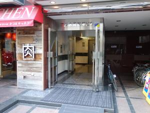 ミフネ南船場ビルエントランス