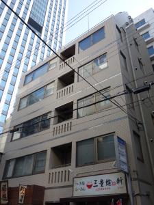 サーミー本町ビル外観