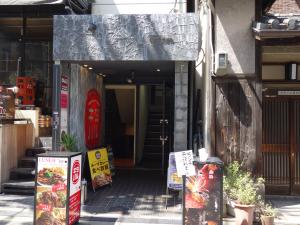 伏見甲陽ビルエントランス
