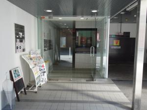 アド神山ビルエントランス