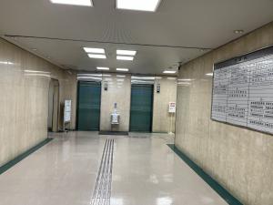 住友生命京都ビル　エントランス