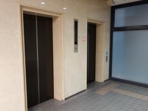 なんばＡＫビルエレベーター２基