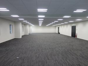 ランズ瓦町ビルディング室内