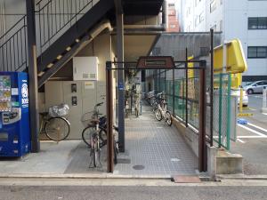 サンシャイン戸川ビルエントランス