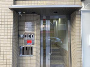 ＮＪＫ淀屋橋ビル　ビル入口