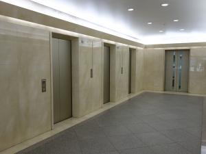 東芝大阪ビルエレベーター