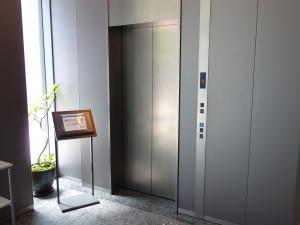 平和不動産北浜ビルエレベーター