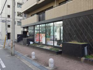 ラフィーネ四ツ橋ビル１階店舗