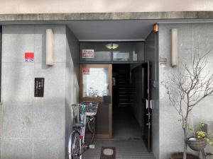 三和ビル　正面入口