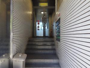 天満橋フジタビルエントランス