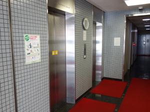 花原第６ビルエレベーター