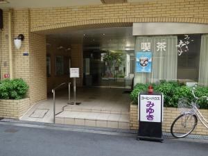 ニューライフ高麗橋エントランス