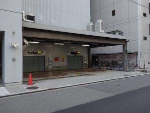 オーク堺筋本町ビル立体駐車場