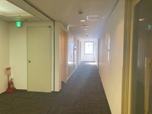 なんば池田ビル　基準階廊下