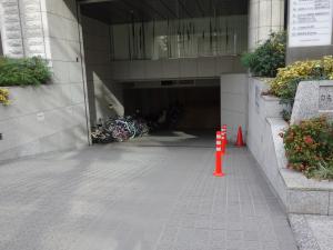中央博労町ビル立体駐車場