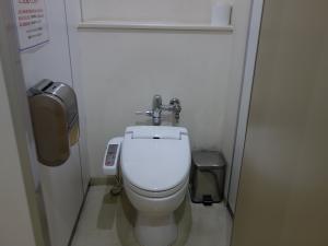 堂島クロスウォーク温水洗浄便座