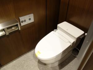 四ツ橋鴻池ビル温水洗浄便座