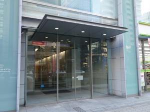 マルイト谷町ビルエントランス