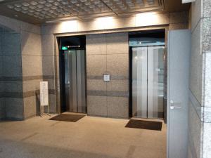 飛栄創建ビルエレベーター