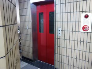 サカモトビルエレベーター