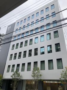 ミライト・ワン江坂ビル　外観
