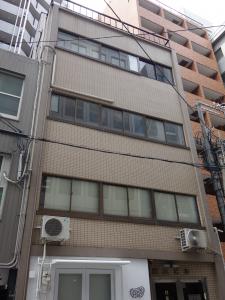 日亜ビル外観