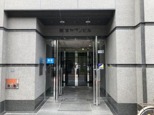 旭洋セブンビル　ビル入口