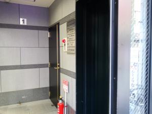 本町平井ビルエレベーター