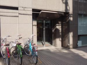 カネセ中央ビルエントランス