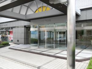 エスプリ江坂ビルエントランス