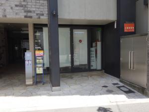 Ｆ－ＳＴＵＤＩＯ　ＶＥＲＯＮＩＣＡビル１階店舗