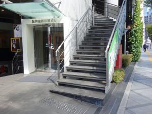 阪神産経桜橋ビル（阪神産經桜橋ビル）２階専用階段