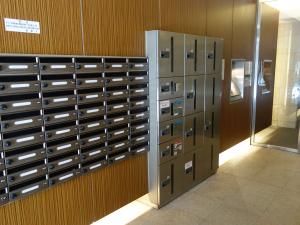 ビエラ江戸堀宅配ボックス