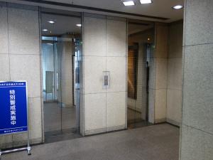 西川三井ビルエレベーター