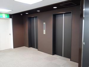 ピカソ堺筋本町ビルエレベーター