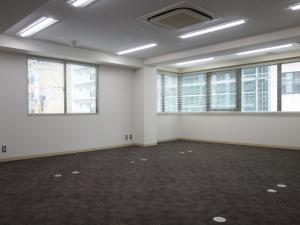 平野町ときわビル室内