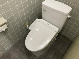 西本町木津ビル温水洗浄便座