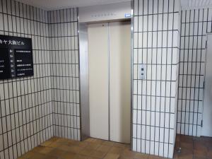 タカヤ大阪ビルエレベーター