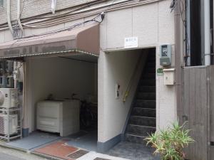 藤井ビルエントランス