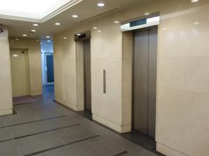 大阪ＢＸビルエレベーター