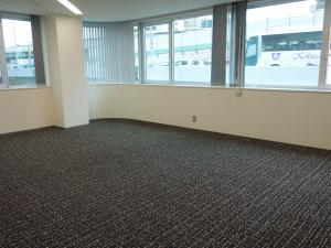 セブン谷４ビル室内