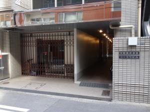 ニッコウビルエントランス