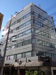 セントラル７０ビル外観