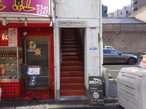 日宝西長堀ビルエントランス