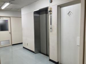ヤノシゲビル　基準階ホール