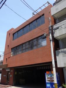 ヒトニシビル外観