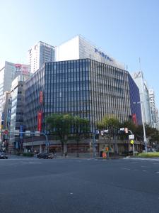 関電不動産西梅田ビル外観