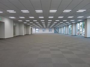 本町橋タワー室内