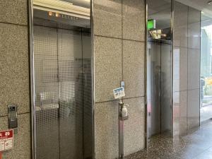 ヤサカ河原町ビル　エレベーター