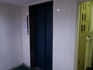 淡路町七福ビルエレベーター